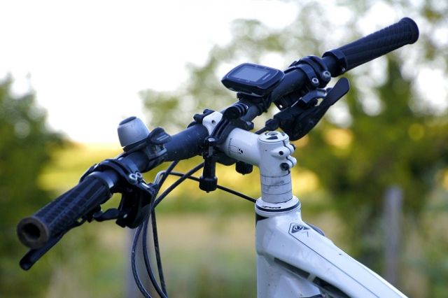 Les avantages du compteur GPS pour vélo par rapport au Smartphone